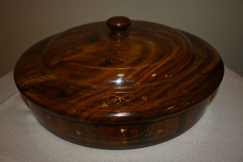 Wooden Dry Fruit box 12" brass Inlay