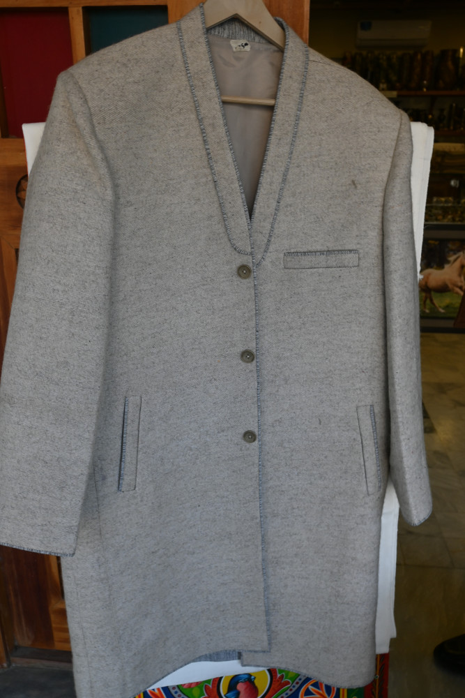 Gents gown chitrali Patti hand woven  plain