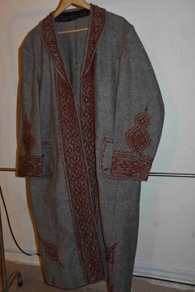 Gents Gown chitrali patti Hand Embroidered