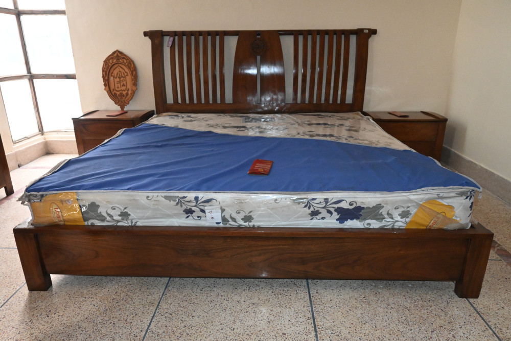 Double bed king size  2 side tables with dressing  almirah solid wood