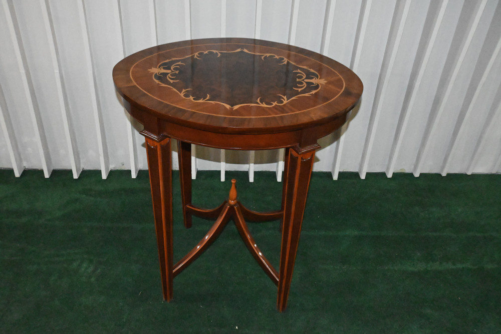 2 pieces table set size 19x24" wood to wood inlay