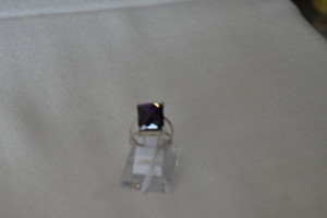 Silver ring amithist stone