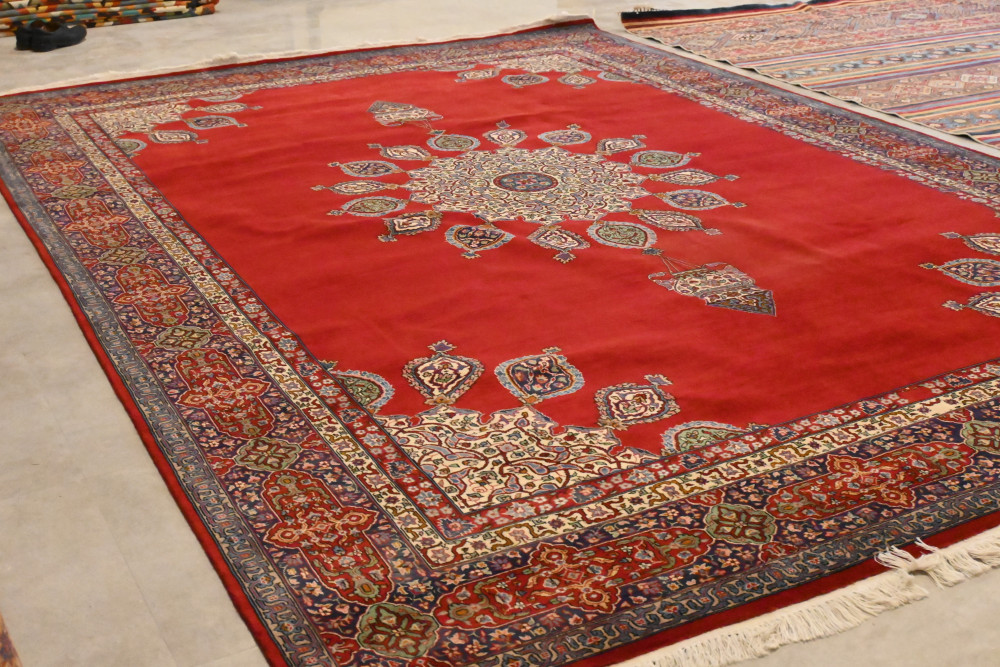 Hand knotted carpet  Kashmir size 8x8