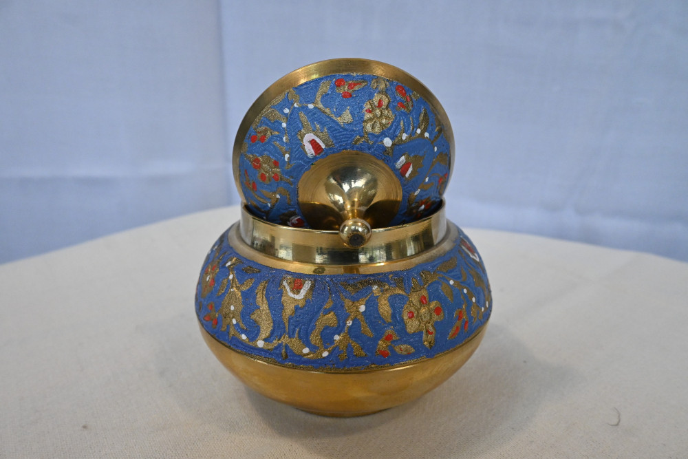 Brass powder box size 4"