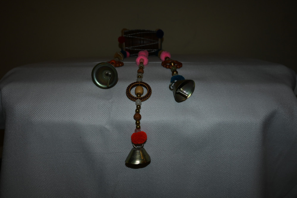 Door Bell  wall hanging dhole wali