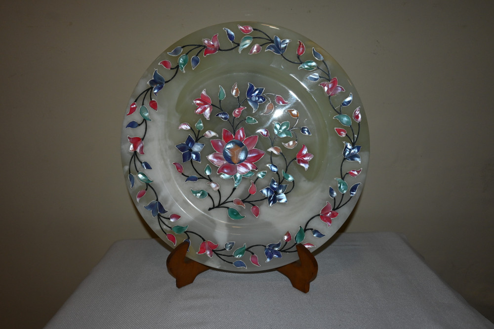 Onyx shield 10" shell inlay