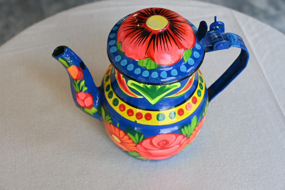 Truck Art Tea Kettle